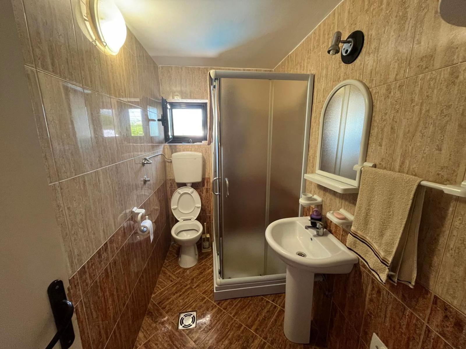 Apartments Mudric Херцег Нови Екстериор снимка