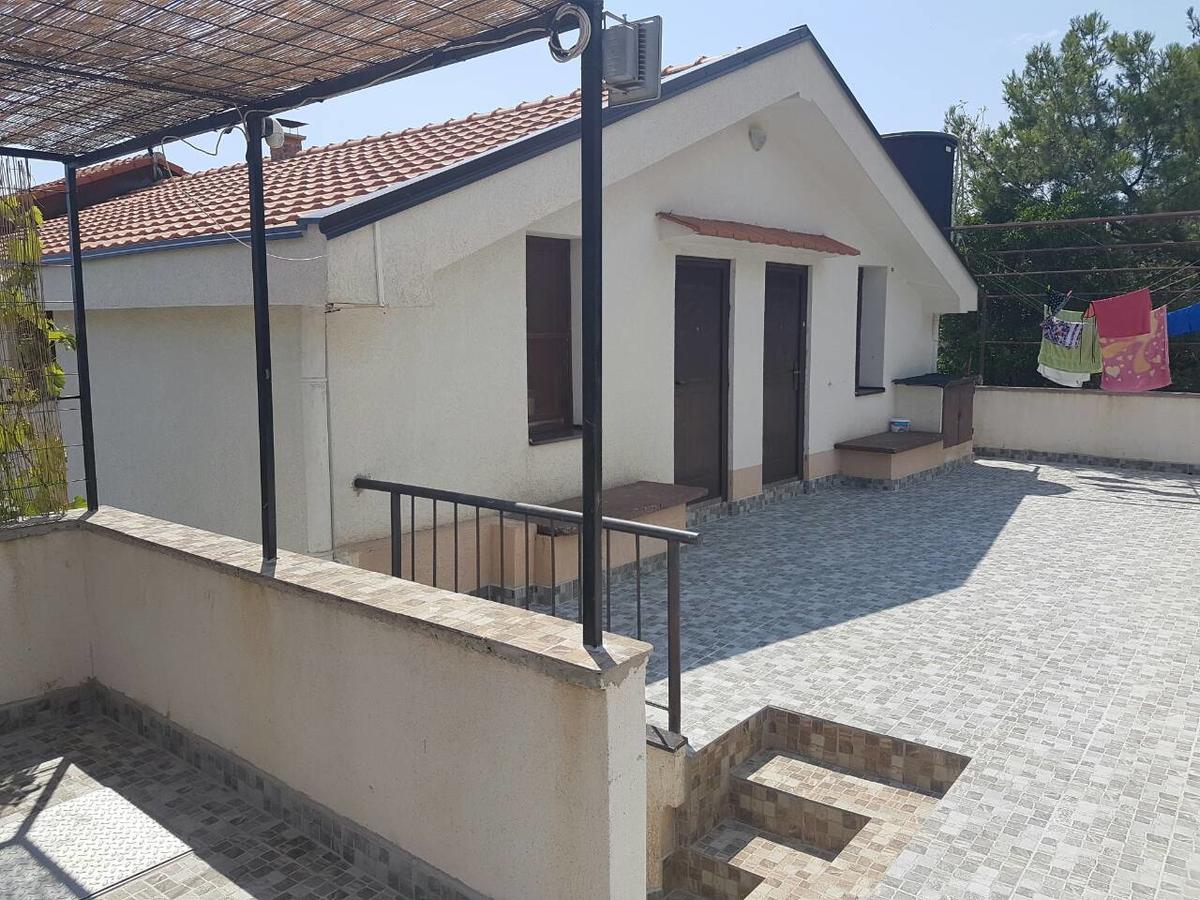 Apartments Mudric Херцег Нови Екстериор снимка